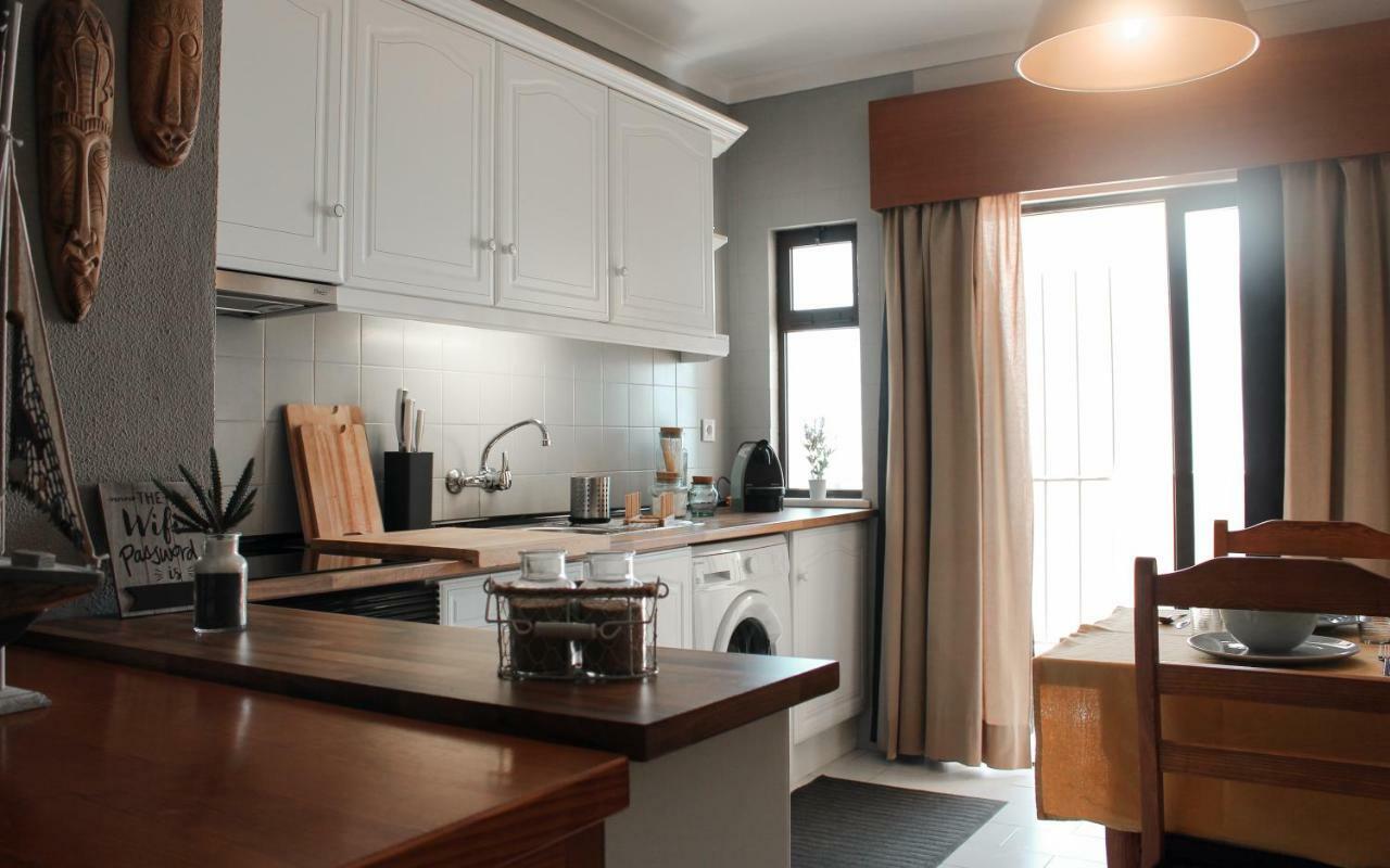 Apartmán Lovely Oceanview Beach House Portimão Exteriér fotografie